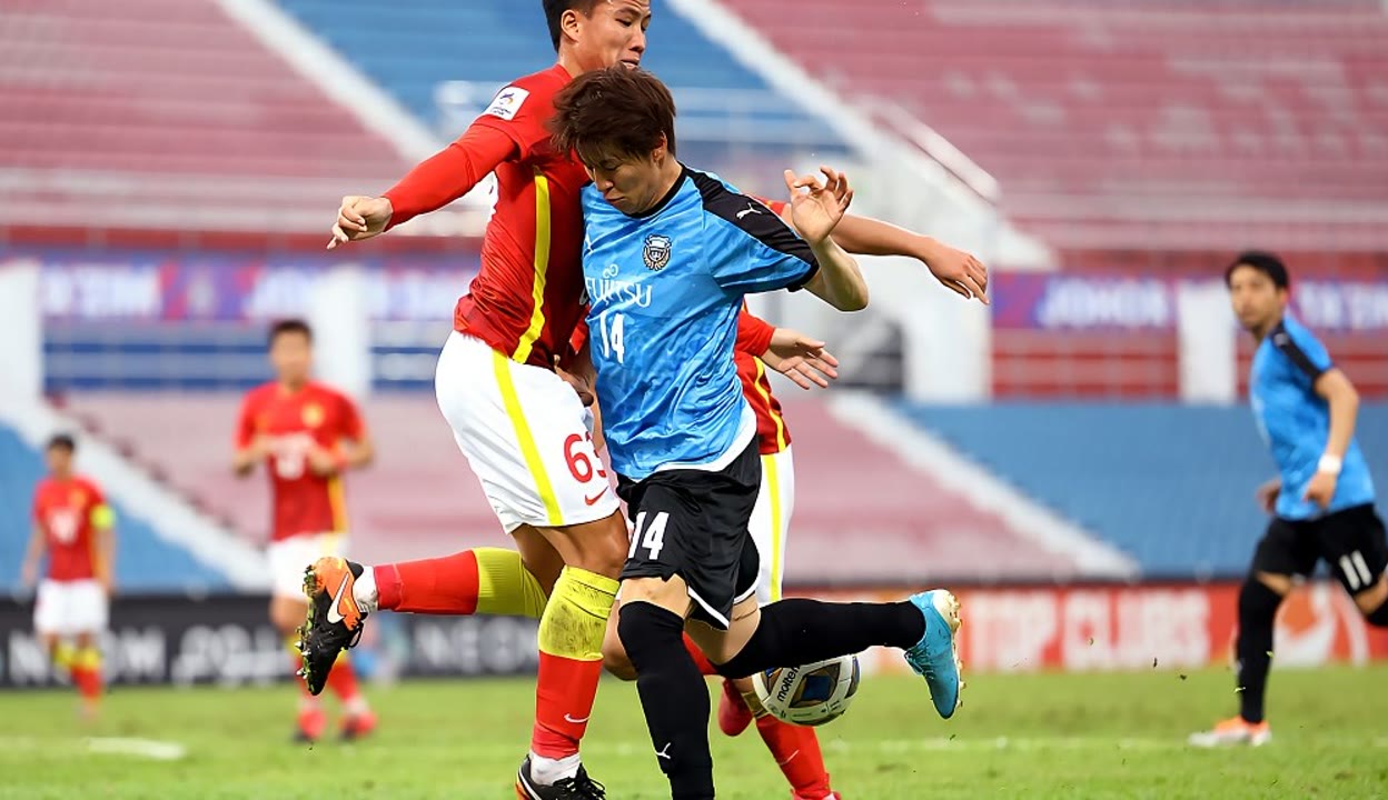 爱游戏在线-赛前里昂遗憾出局：意甲节点到来；悬念犹存；训练强度明显提升(开局变成奈克瑟斯奥特曼)